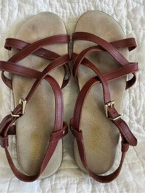 G.H. Bass Sunjuns Marjie Brown Leather Strappy Sandals Buckle Women 8 Cushioned